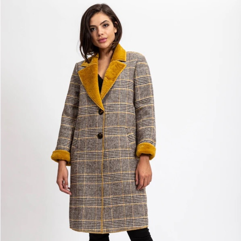 Dolce Cabo Plaid Trench Coat with Mustard Details
